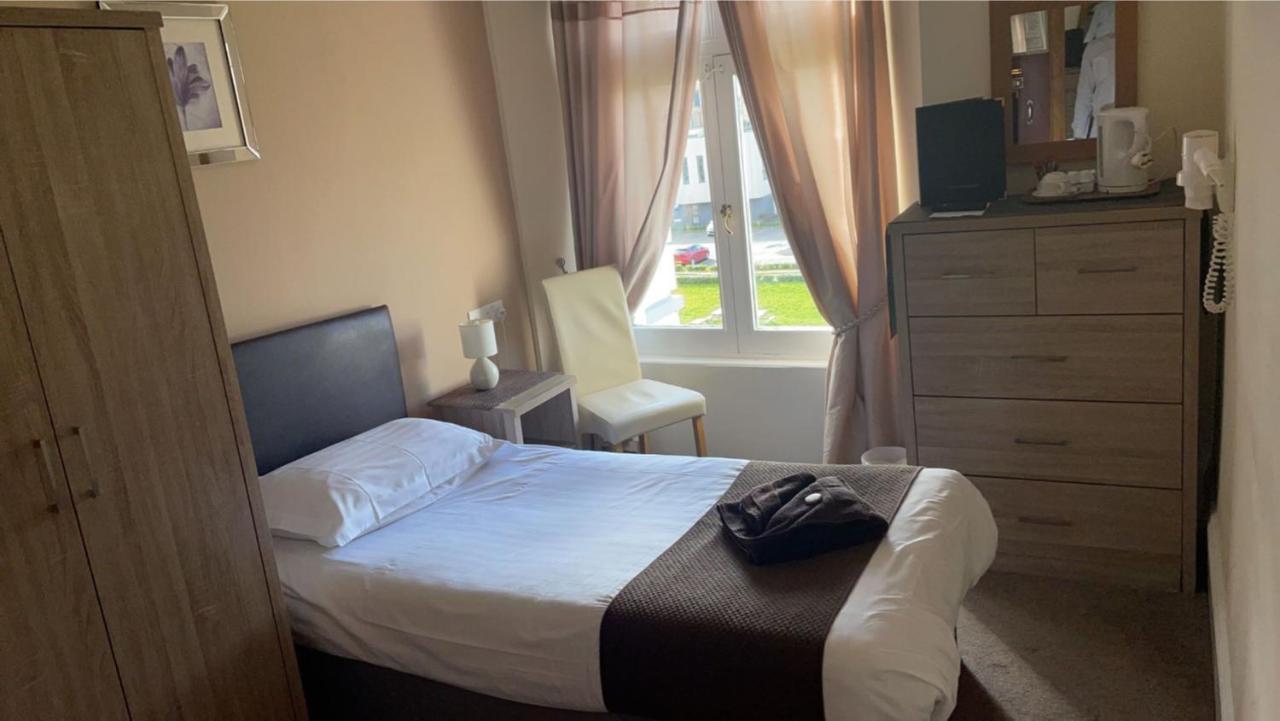 Royal Grosvenor Hotel เวสตัน-ซูเปอร์-แมร์ ภายนอก รูปภาพ